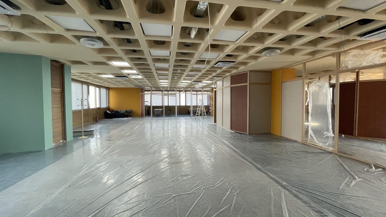 decorados_camera_café_ernesto_sevilla_arturo_vals_cine_