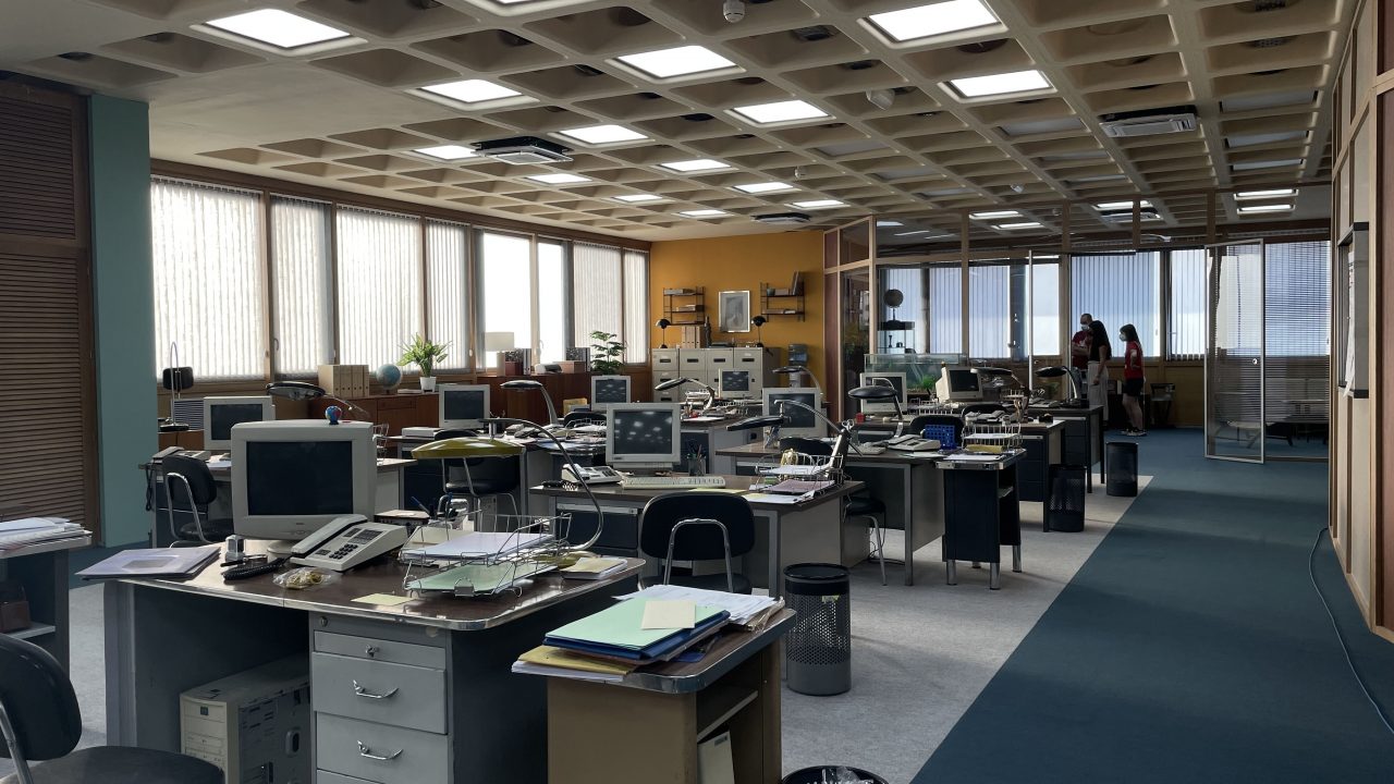 decorados_camera_café_ernesto_sevilla_arturo_vals_cine_