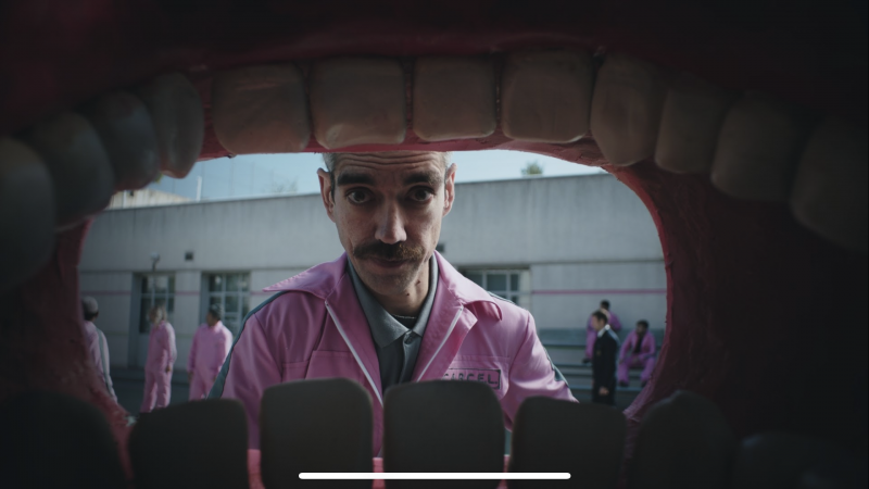 Dos_anos_y_un_dia_torrebejano_botet_arturo_valls_serie_tv_cartel_atresmedia_